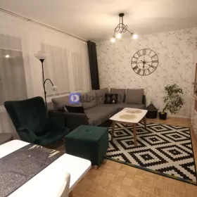 3p 65m ok Sielskiej BALKON/PIWNICA/WINDA (Wrocław)