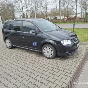 Touran 2.0 TDI 16V BKD DSG