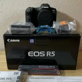 Canon EOS R5, Canon EOS R6 , Nikon Z 7II Camera